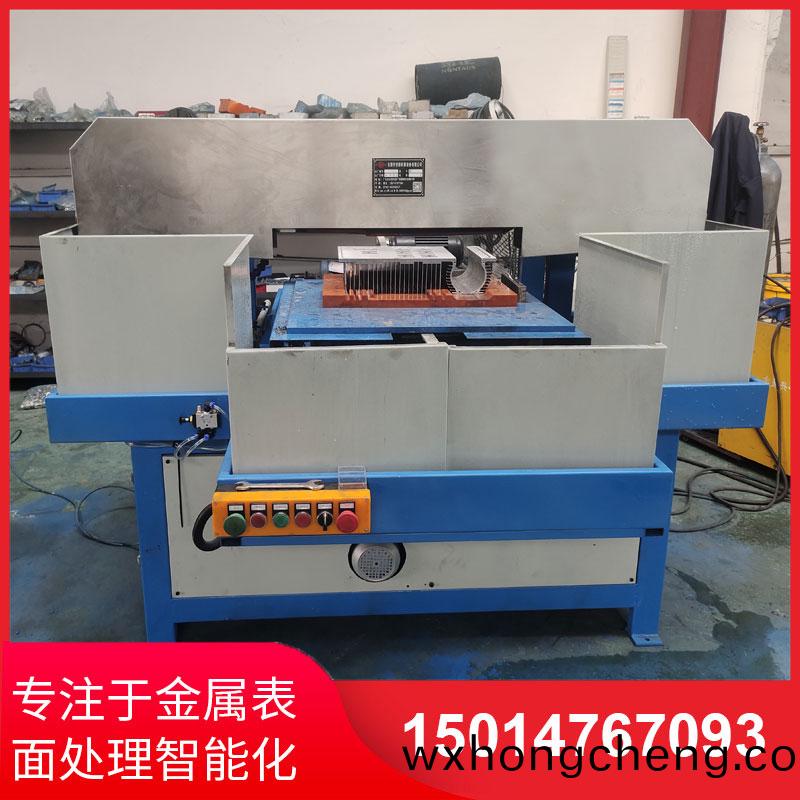 鋁(lv)材(cai)直紋(wen)拉絲機生産供應